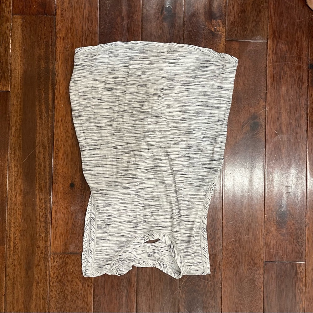 Lululemon Crossback Crop Top, Size 6